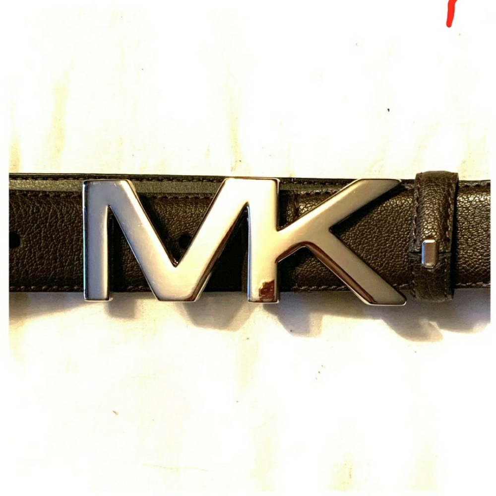 Michael kors belt barely used